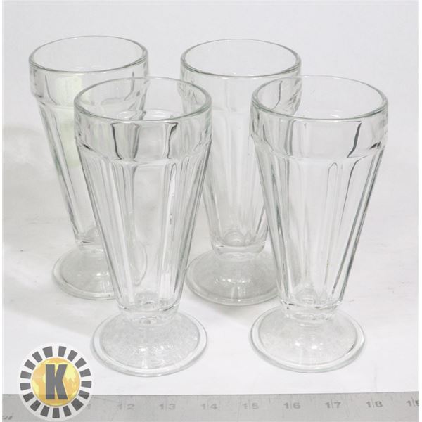 4 MILKSHAKE GLASSES