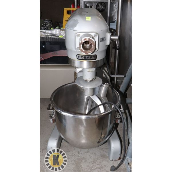20QUART HOBART STAND MIXER MODEL A-200 WITH BOWL,