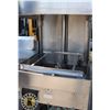 Image 4 : BLAKESLEE COMMERCIAL DISH WASHER WITH EXTRA MOTOR