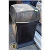 Image 1 : RUBBERMAID COMMERCIAL GARBAGE BIN/RECEPTICLE