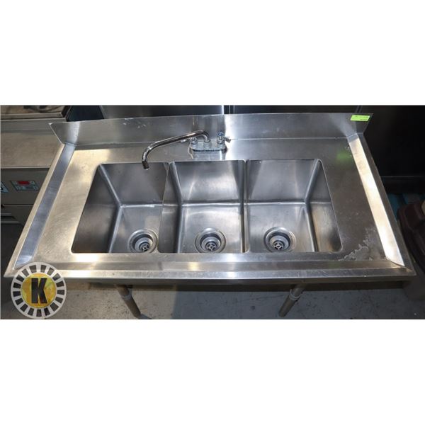 THREE COMPARTMENT STAINLESS STEEL SINK ON LEGS