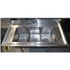 Image 1 : THREE COMPARTMENT STAINLESS STEEL SINK ON LEGS