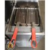 Image 3 : MKE NATURAL GAS DEEP FRYER WITH 2 BASKETS