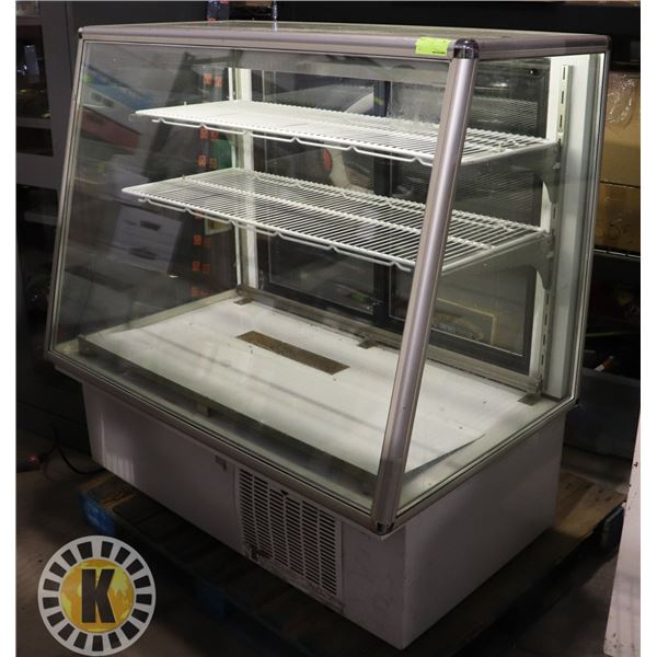 REFRIDGERATED DISPLAY CASE- MODEL PD4F