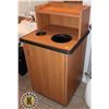 Image 1 : COMMERCIAL GARBAGE CAN