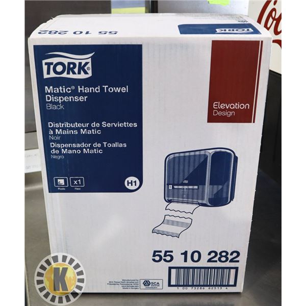 TORK M ATIC HAND TOWEL DISPENSER 55 10 282