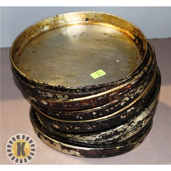 LOT OF TEN 10" PIZZA PANS