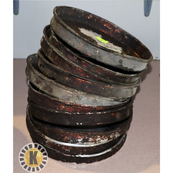 LOT OF TEN 8" PIZZA PANS