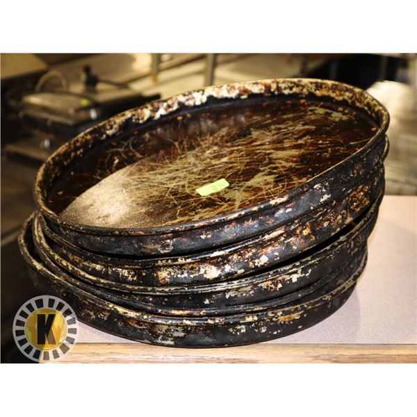LOT OF FIVE 12" PIZZA PANS