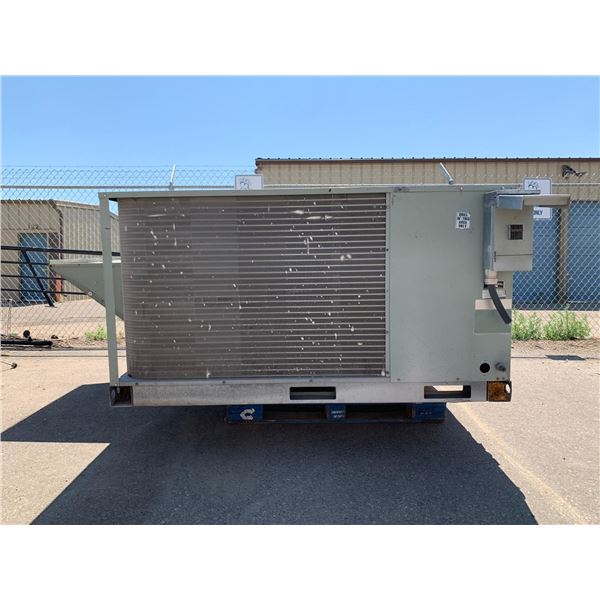 COMMERCIAL ROOFTOP AIR UNIT