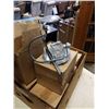 Image 3 : BOX OF NEW LAWN LANTERNS