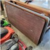 Image 1 : 3 WOODEN FOLDING MARKET TABLES