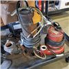 Image 1 : 2 WATER PUMPS 1 IS 220V