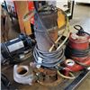 Image 3 : 2 WATER PUMPS 1 IS 220V