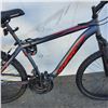 Image 2 : GREY/RED HYPER BIKE