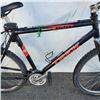 Image 2 : BLACK TREK BIKE