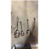Image 2 : 1847 ROGERS IS SILVER PLATE REFLECTION PATTERN 5 PIECE PLACE SETTING WITH SERVING SPOONS AND FORKS