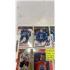 Image 2 : 9 ROOKIE AND STAR HOCKEYCARDS HUGHES, PETTERSSON, GRETZKY, ORR, ETC