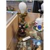 Image 2 : 3 FIGURAL TABLE LAMPS