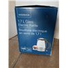 Image 2 : AS NEW INSIGNIA 1.7L GLASS ELECTRIC KETTLE