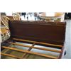 Image 8 : CARVED QUEENSIZE SLEIGH BED FRAME