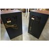 Image 8 : PAIR OF TECHNICS SB2722 3 WAY SPEAKERS