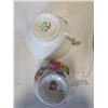 Image 8 : LOT OF ENGLISH TEACUPS AND SAUCERS