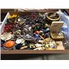 Image 2 : Box of assorted estate jewellery & accessories