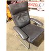 Image 1 : Contemporary grey leather reclining chair