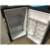 Image 2 : Hamilton Beach black compact/ bar fridge from the love show