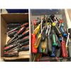 Image 1 : Two boxes of assorted screw drivers