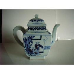 Chinese   porcelain teapot #1918879