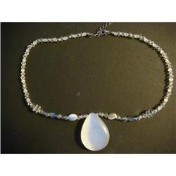 Lovely Pearlescent Quartz Necklace #1938439