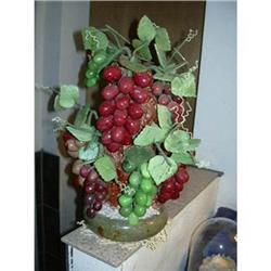 Classic Center Piece Grapes -Jade Leaves- #1909385