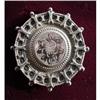 Image 1 : FABULOUS VICTORIAN ETRUSCAN STYLE BROOCH #1935532