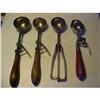 Image 1 : Group of 4 Ice Cream Scoops #1941483