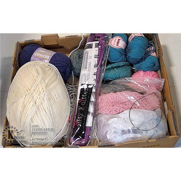 FLAT OF YARN WITH ACCESSORIES