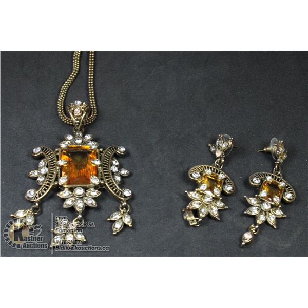 RHINESTONE NECKLACE & EARRING SET