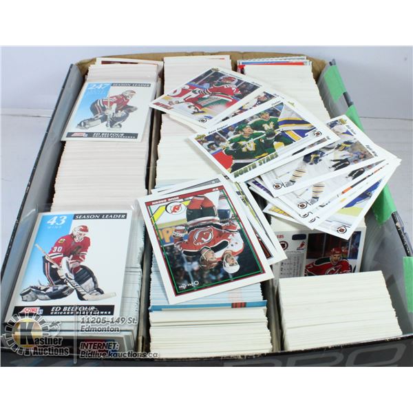 LARGE LOT OF MISC HOCKEY CARDS INCLUDES SOME