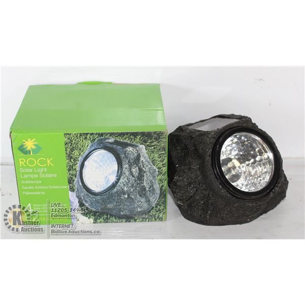 2 SOLAR ROCK LIGHTS FOR GARDEN OR PATHWAYS