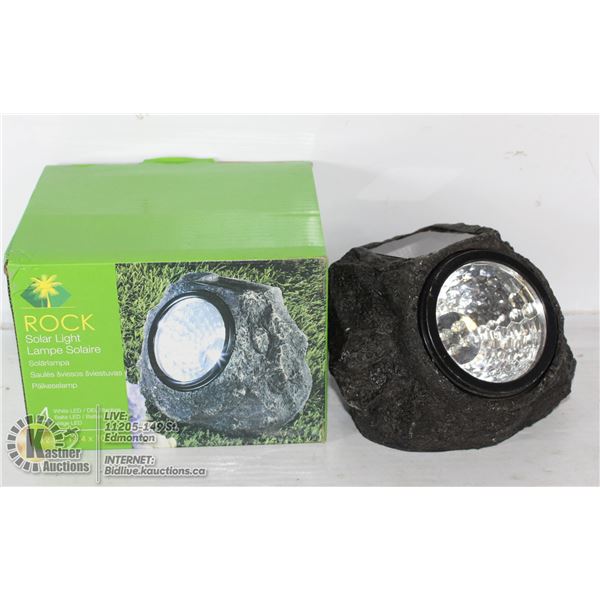 2 SOLAR ROCK LIGHTS FOR GARDEN OR PATHWAYS