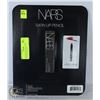 Image 1 : NEW NARS SATIN LIP PENCIL COLOUR: HYDE PARK