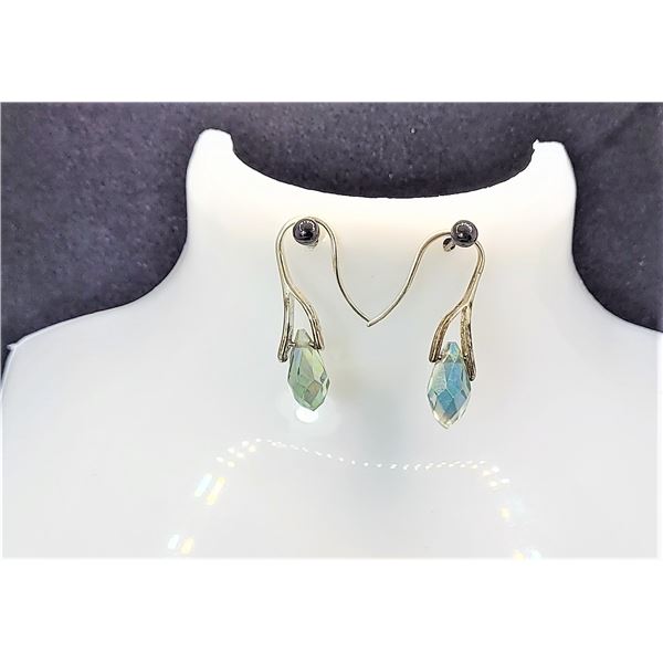 20)  SILVER TONE WITH GREY IRRIDESCENT