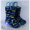 Image 1 : PAIR OF CHILDRENS SIZE 8 LIGHT UP RAIN BOOTS.