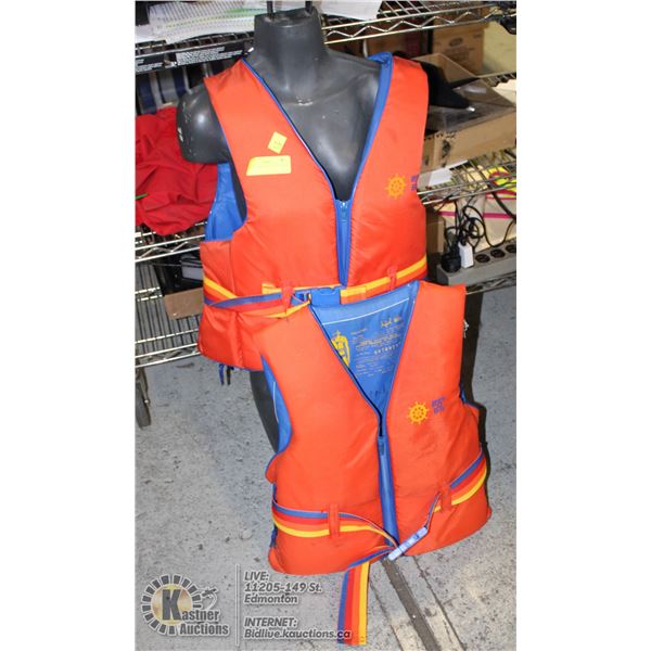 2 BUOY O BOY YOUTH LIFE JACKETS