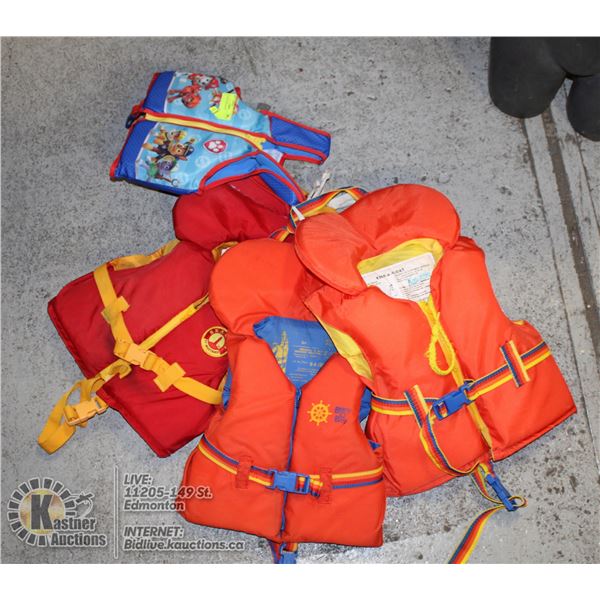 4 CHILDS LIFEJACKETS