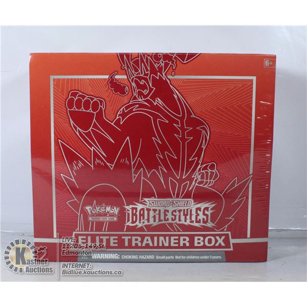 BATTLE STYLES ELITE TRAINER BOX WITH x8 BOOSTERS