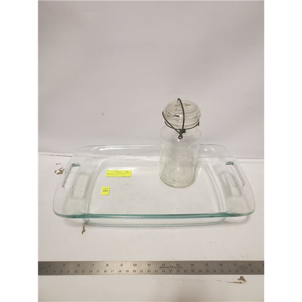 PYREX 13" X 9" AND A PERFECT SEAL VINTAGE JAR