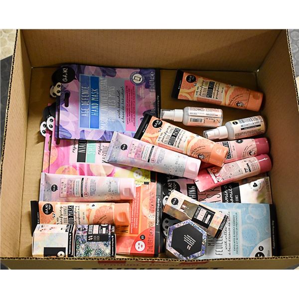 FLAT LOT OF SKIN CARE PRODUCTS