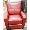 Image 1 : RED LEATHER SHOWHOME LEATHER RECLINING CHAIR